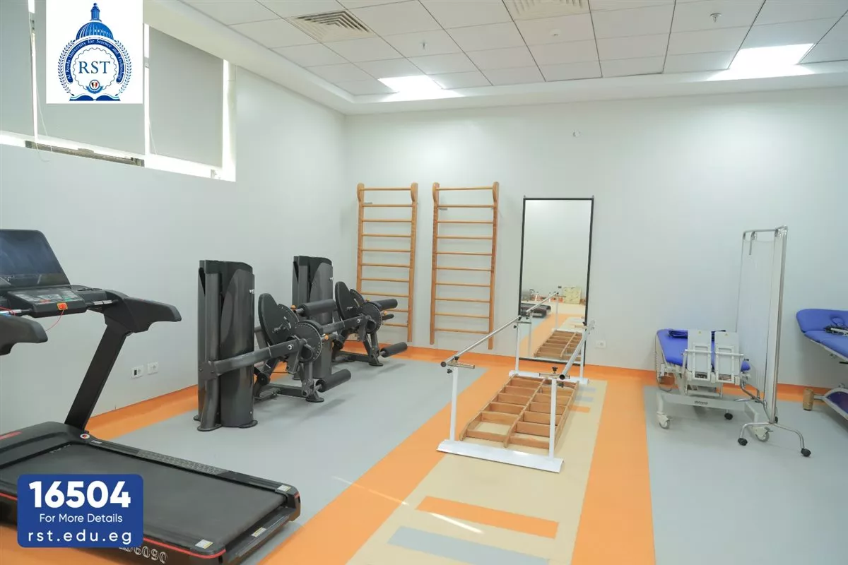 جامعة الريادة تفتتح عيادات العلاج الطبيعي لخدمة أهالي محافظة المنوفية ومدينة السادات