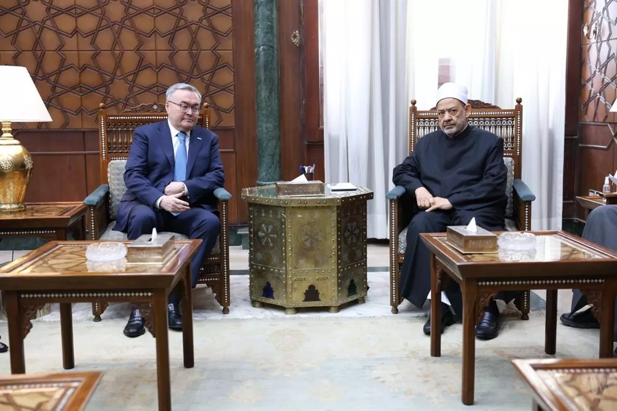 شيخ الأزهر: القرآن الكريم أقر الاختلاف بين البشر في ألوانهم ولغاتهم ومعتقداتهم