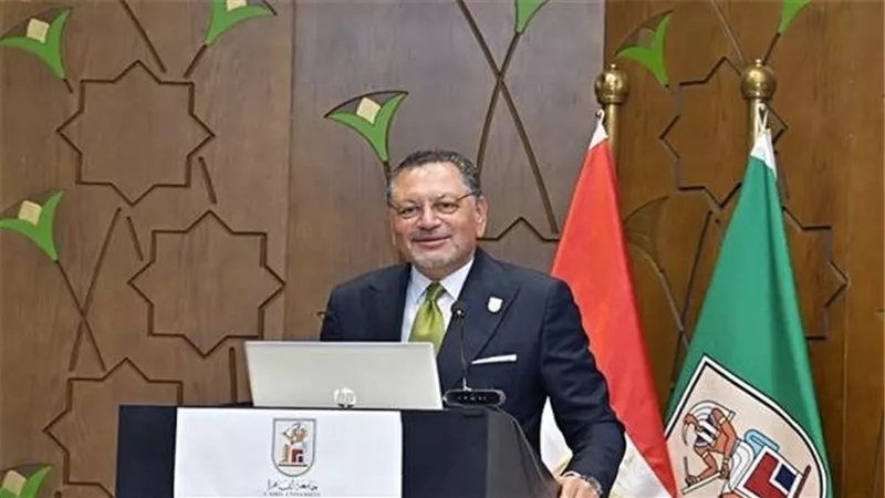 نائب رئيس جامعة القاهرة لـ«الفجر»: قوافل للمناطق النائية و40 نقطة تطوعية شرط لتخرج طلاب جامعة القاهرة