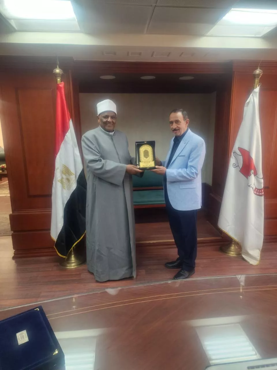 رئيس«مصالحات الأزهر» ومحافظ سوهاج يبحثان تكثيف الجهود لإعلان المحافظة خالية من الثأر